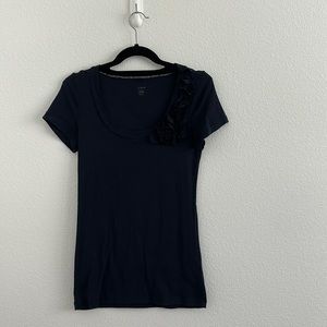 EUC JCrew size medium navy blue shirt sleeve t shirt with flower embelli…